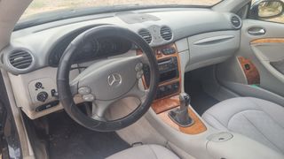 Mercedes-Benz  CLK 2004