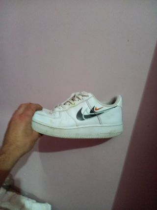 Zapatillas Nike Air Force 1 Blancas precio negocia