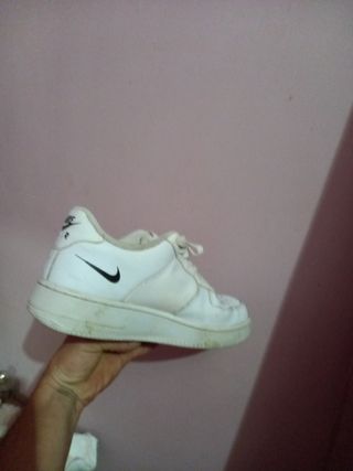 Zapatillas Nike Air Force 1 Blancas precio negocia
