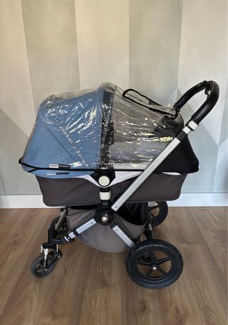 Carrito Bugaboo Camaleon con patinete