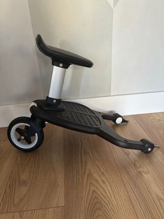 Carrito Bugaboo Camaleon con patinete