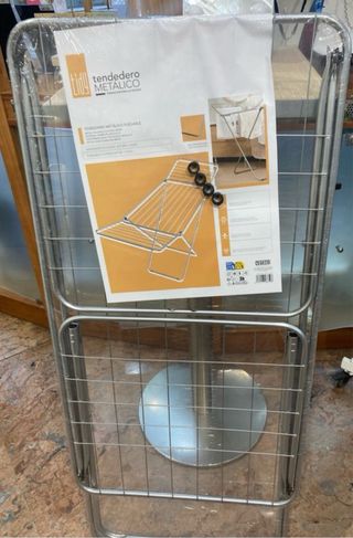 Tendedero Metálico Plegable