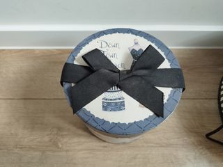 Lote 2 Cajas Decoración/Atrezzo Fotografía