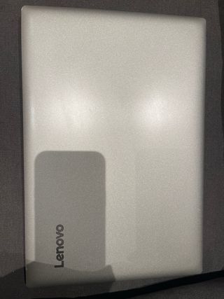 Portátil Lenovo Plata y Negro