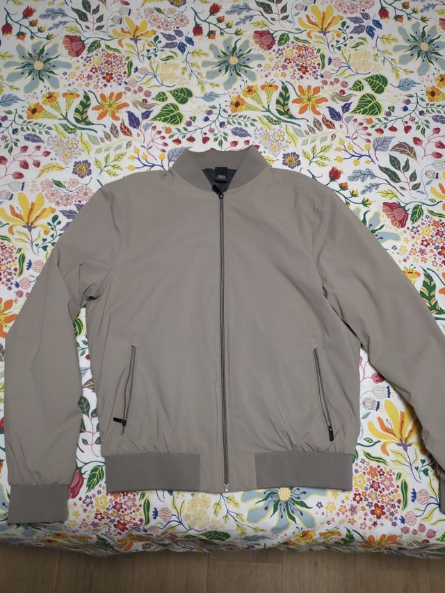 Bomber Mango Beige Talla M