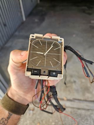 Orologio BMW E30 con cablaggio