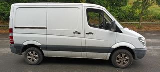 Mercedes-Benz Sprinter 2012