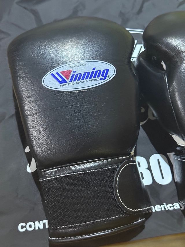 Guantes de Boxeo Winning 10 oz Negros