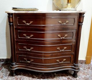Mueble de madera con tapa de mármol