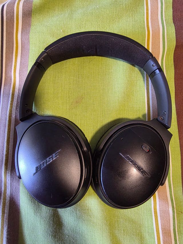 Bose QuietComfort 35 II + Sony MDR10RC