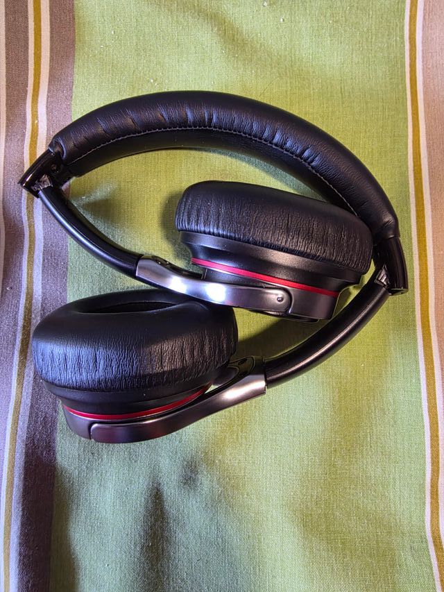 Bose QuietComfort 35 II + Sony MDR10RC