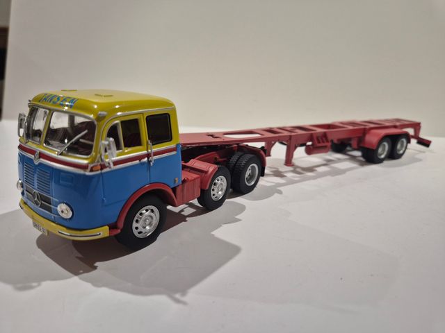 Mercedes LPS 333 Jansen 1/43 Altaya