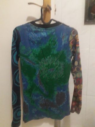 Camiseta Desigual Manga Larga Estampada