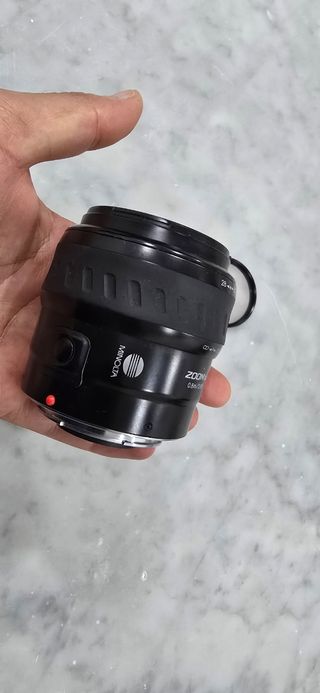 Minolta 28-80mm f4-5.6 AF ZOOM Xi Minolta/ Sony A