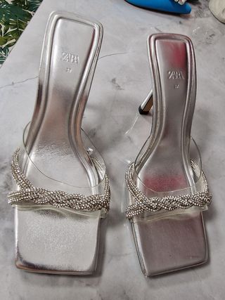 Sandalias tacón plata con pedrería