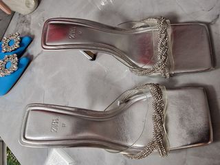 Sandalias tacón plata con pedrería