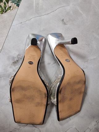 Sandalias tacón plata con pedrería