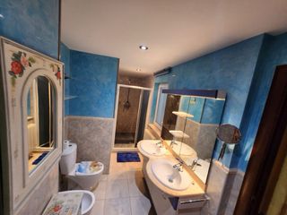 Alquiler de habitacion y estudios 