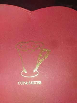 Juego de té de porcelana