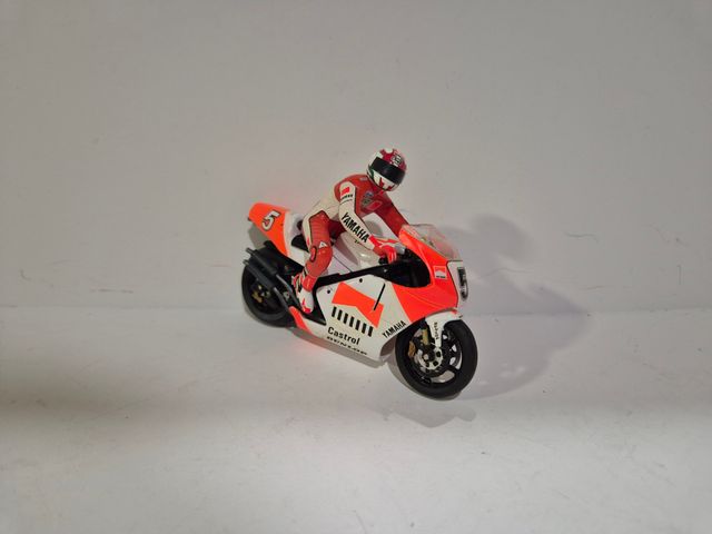 Yamaha 500 Luca Cadalora 1/24 onyx