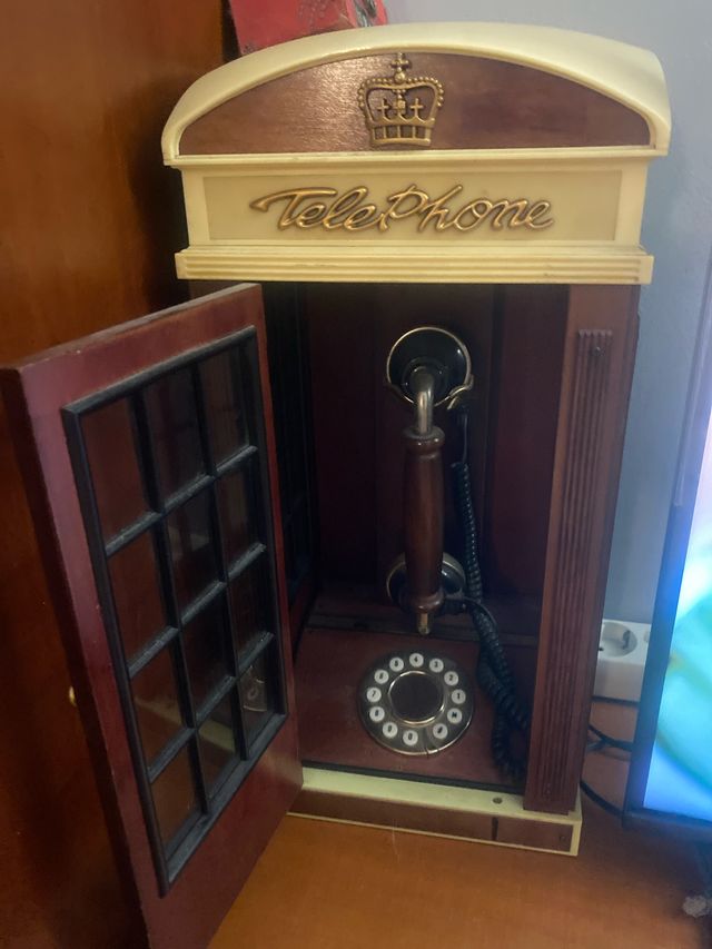 Cabina de teléfono vintage