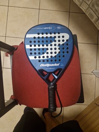 Bullpadel Vertex 02