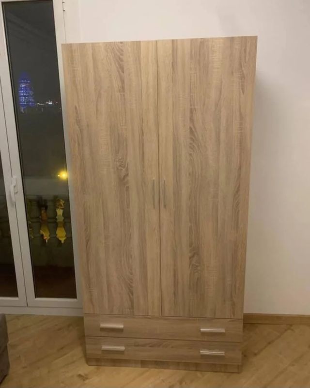 Guarda-roupas de madeira - 3 cores