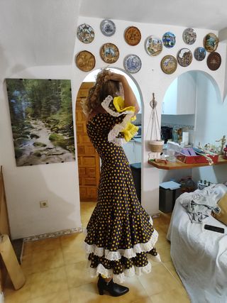 Traje de gitana/flamenca azul y amarillo
