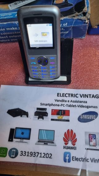 9004N-Cellulare LG KP-100 Grigio