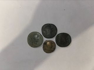 Lote 4 Monedas Romanas de 
Adriano