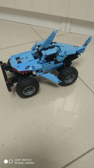 Lego Shark Monster Truck 42134