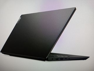 Portátil Lenovo V15 G4 IRU Intel Core i5 16GB RAM