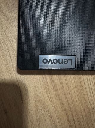 Portátil Lenovo i5 8GB RAM 512GB SSD 15.6