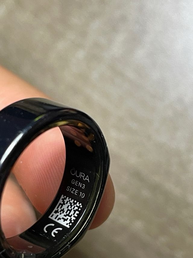 Oura ring