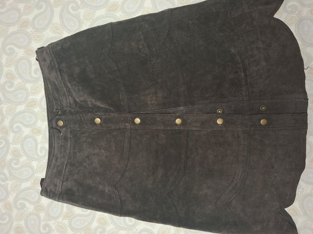 Falda de ante marrón chocolate