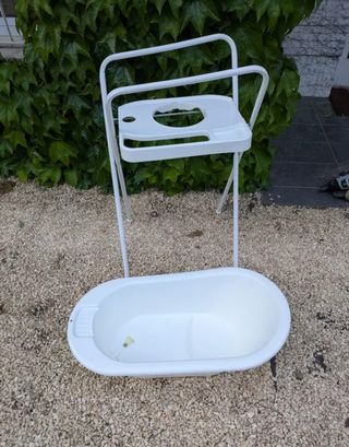 Bañera para bebé con soporte