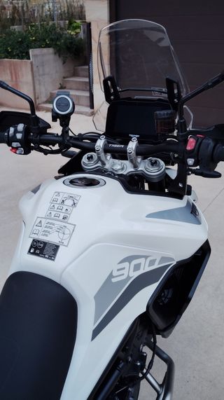 TRIUMPH TIGER 900 GT PRO