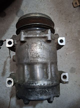 Compresor A/C Sanden SD7V16 Ford Transit