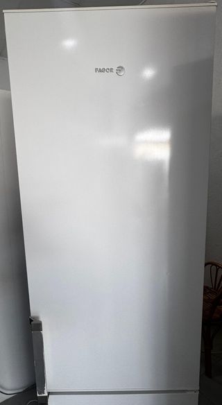 FRIGORÍFICO COMBI NO FROST MARCA FAGOR 