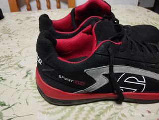 Zapatos de seguridad Sparco negros y rojos