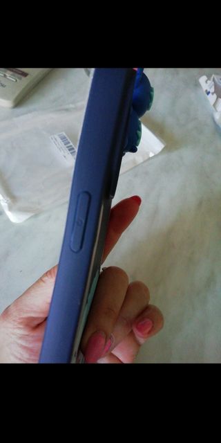 Cover iPhone 13 Pro Stitch con figura