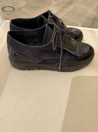 Zapatos colegiales charol y ante