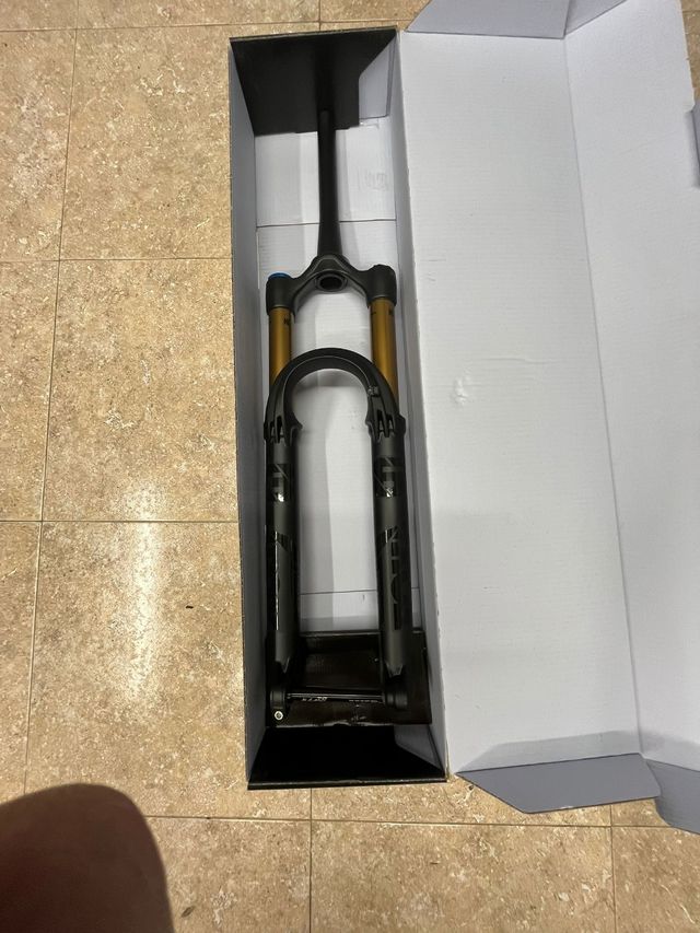 Horquilla Fox 36 150 Kashima