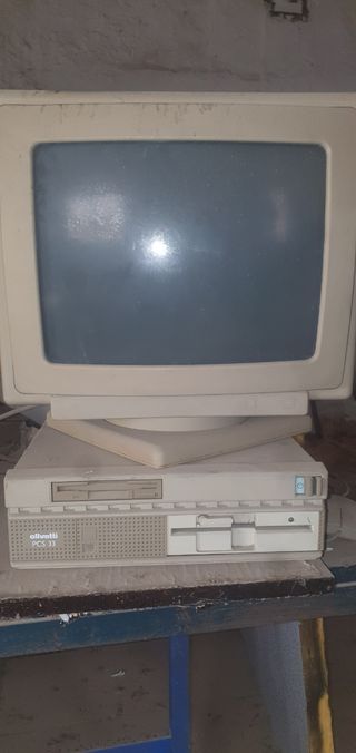Olivetti PCS 33 Ordenador Vintage