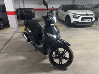 peugeot tweet 125i 