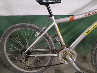 Bicicleta de montaña infantil