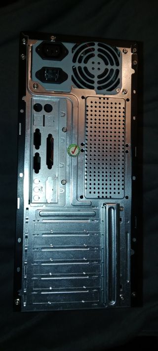 Caja Torre PC Negra y Gris