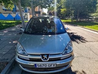 Peugeot 807 2008