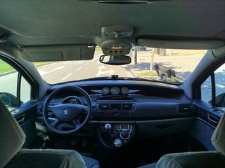 Peugeot 807 2008