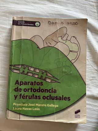 Aparatos de ortodoncia y férulas oclusales 